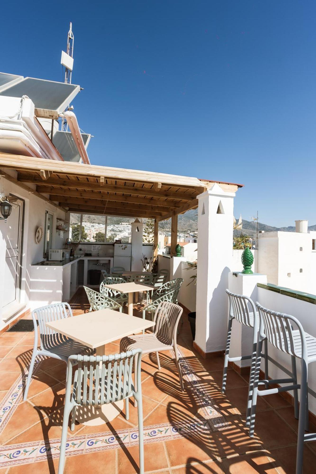 Naim Guest House Nerja Exteriör bild